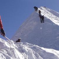 island-peak-climbing-in-nepal