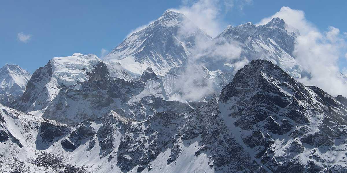 Everest-Base-Camp-Trek-and-Gokyo-Lakes-Trek