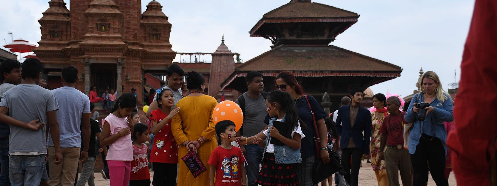 bhaktapur-durbar-square-world-heritage-sites-in-nepal
